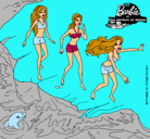 Dibujo Barbie y sus amigas en la playa pintado por carlota