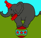 Dibujo Elefante encima de una pelota pintado por lurdes22
