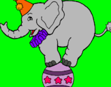 Dibujo Elefante encima de una pelota pintado por rutv