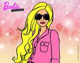 Dibujo Barbie con gafas de sol pintado por aly-mula