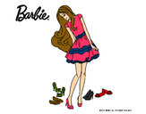 Dibujo Barbie y su colección de zapatos pintado por Jennifer01