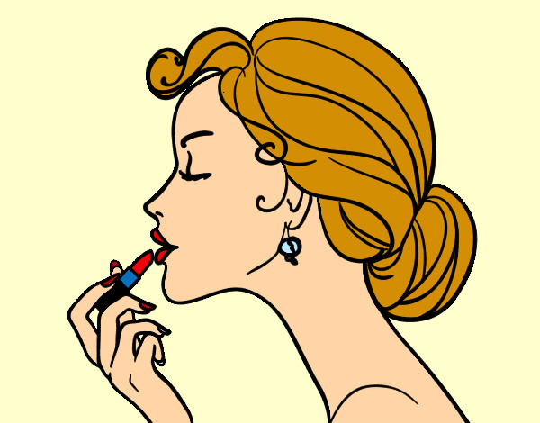 mujer delicada pintandose los labios