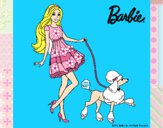 Dibujo Barbie paseando a su mascota pintado por andrea1415