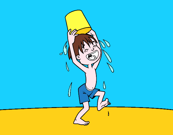 Niño con cubo de agua