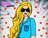 Dibujo Barbie con gafas de sol pintado por mariabe