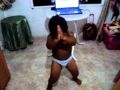 El bebé que baila como Shakira