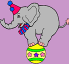 Dibujo Elefante encima de una pelota pintado por YAMILETH