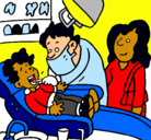 Dibujo Niño en el dentista pintado por dinos