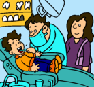 Dibujo Niño en el dentista pintado por Chic_Top_Star