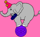 Dibujo Elefante encima de una pelota pintado por valerie