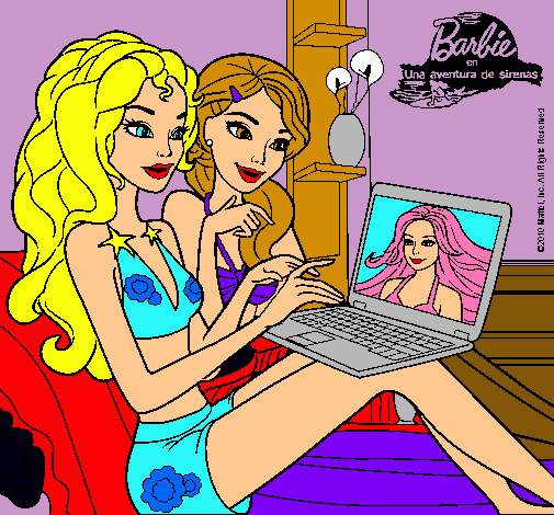 Barbie chateando