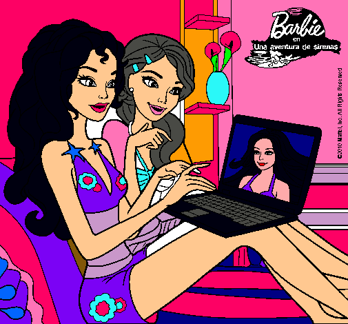 Barbie chateando