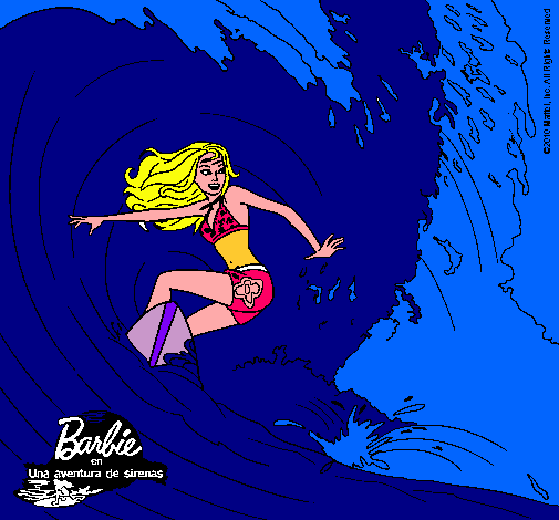 Barbie practicando surf