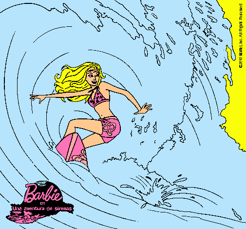 Barbie practicando surf