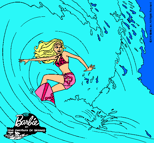 Barbie practicando surf