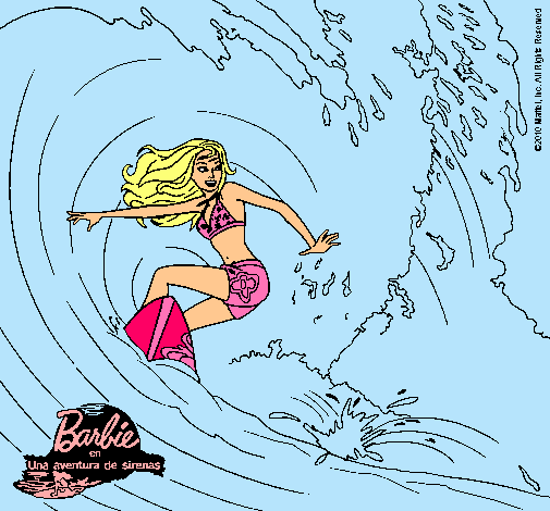 Barbie practicando surf