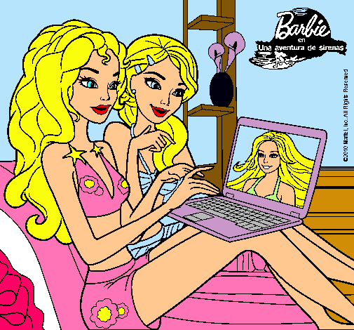 Barbie chateando