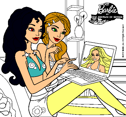 Barbie chateando