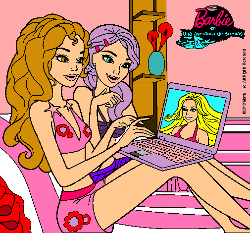 Barbie chateando