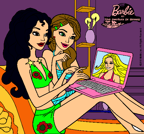 Barbie chateando