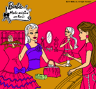 Dibujo Barbie en una tienda de ropa pintado por karolaine
