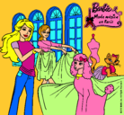 Dibujo Barbie y su amiga mirando ropa pintado por Lorenalaxula