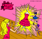 Dibujo El vestido mágico de Barbie pintado por juanita22