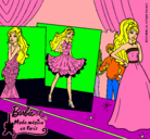 Dibujo Barbie, desfilando por la pasarela pintado por ubiany