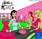 Dibujo Barbie en una tienda de ropa pintado por YESSIMAR
