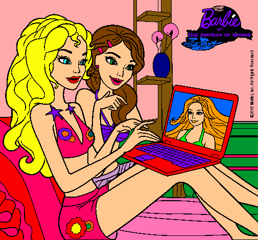 Barbie chateando