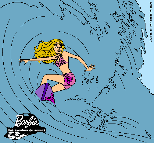 Barbie practicando surf