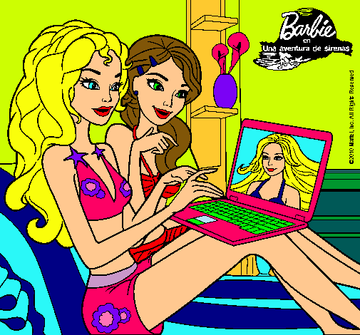 Barbie chateando