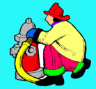 Dibujo Bombero en la boca de incendios pintado por camilina