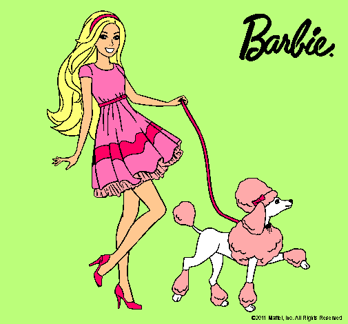 Barbie paseando a su mascota