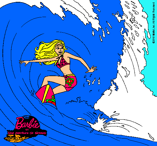 Barbie practicando surf