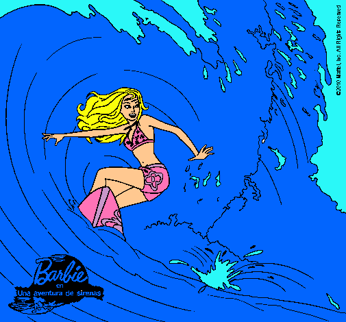 Barbie practicando surf