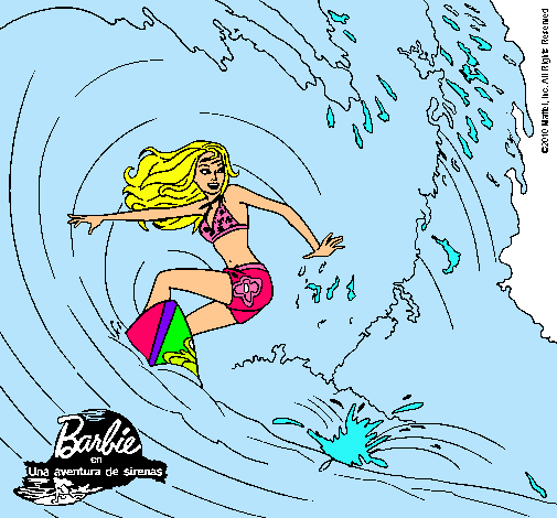 Barbie practicando surf