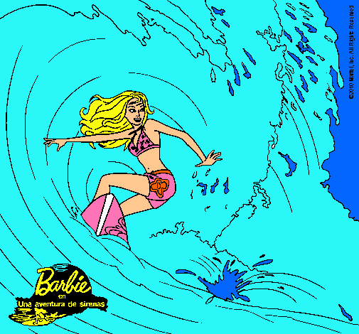 Barbie practicando surf