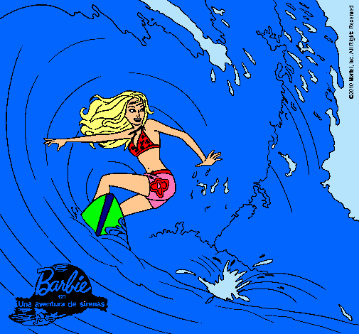 Barbie practicando surf