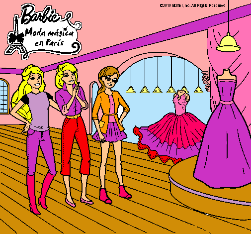 Barbie mirando vestidos