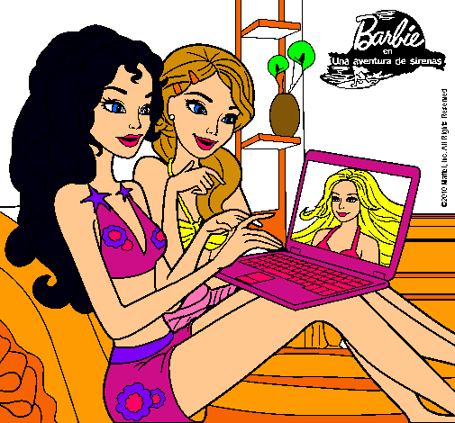 Barbie chateando