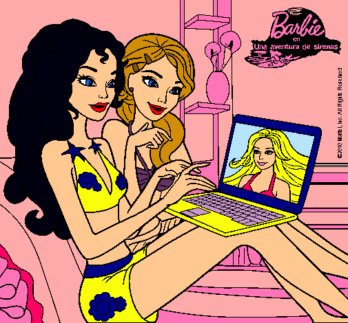 Barbie chateando