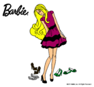 Dibujo Barbie y su colección de zapatos pintado por ernesotto