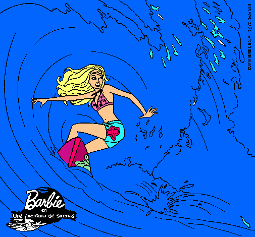 Barbie practicando surf