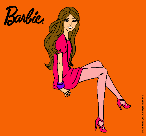 Dibujo Barbie sentada pintado por lili3421