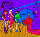 Dibujo Barbie mirando vestidos pintado por Miilaagroo