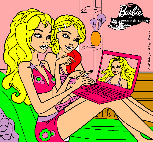 Barbie chateando