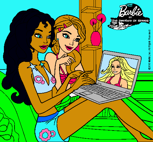 Barbie chateando