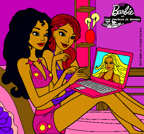 Barbie chateando