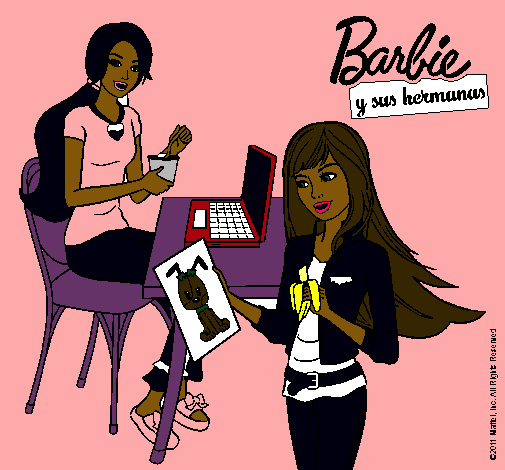 Barbie y su hermana merendando